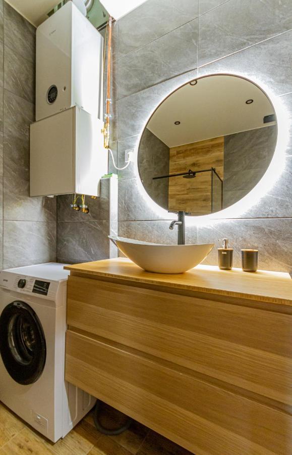 Supercentral Boutique Suite บูดาเปสต์ ภายนอก รูปภาพ