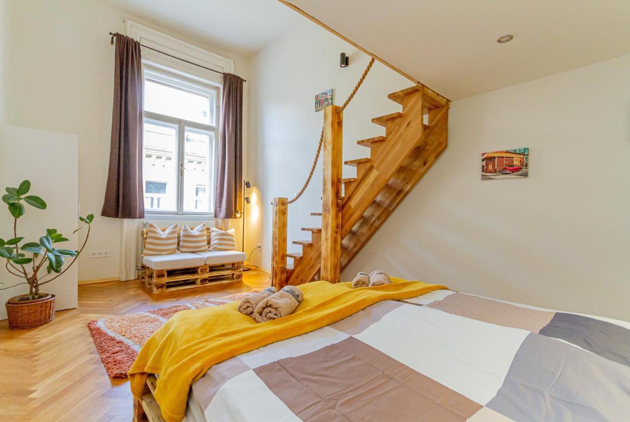 Supercentral Boutique Suite บูดาเปสต์ ภายนอก รูปภาพ